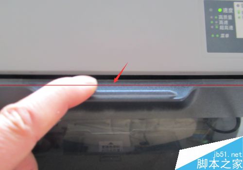 LQ-690K打印机出错 将一页内容打成两个半页怎么办？