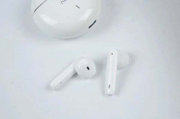 南卡lite Pro对比AirPods哪个好