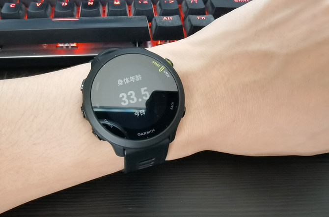 佳明FR 158智能运动手表体验如何 佳明Forerunner 158 GPS智能运动手表评测