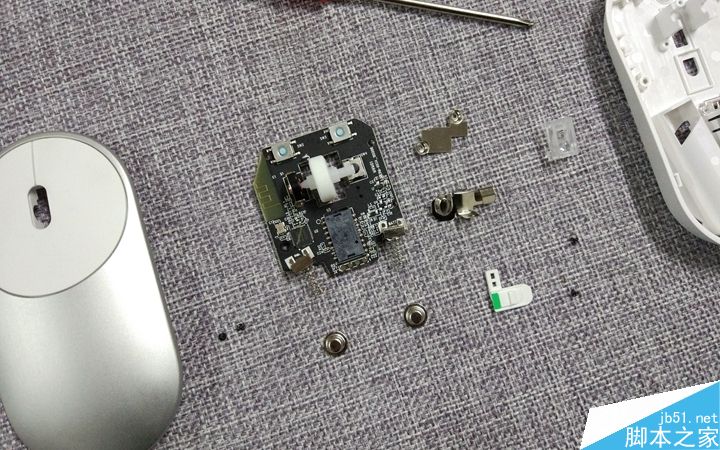 小米鼠标的做工如何呢?99元小米鼠标拆解