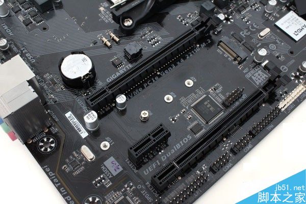 AMD AM4新接口主板B350图赏:支持DDR4内存