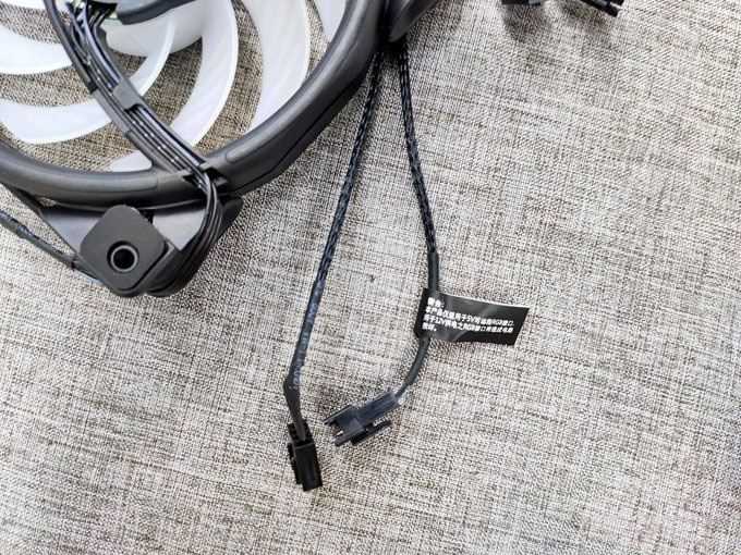 超频三凌镜360水冷CPU散热器值得入手吗 三凌镜360水冷CPU散热器评测