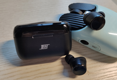 JEET Air Plus 和魅族POP2哪款好 JEET Air Plus与魅族POP2全方面评测