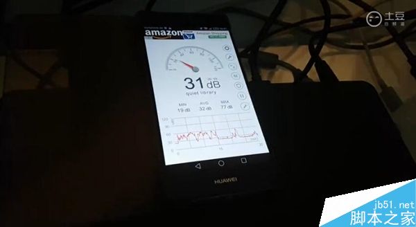 PS4 Slim运行噪音测试视频:噪音很小很安静