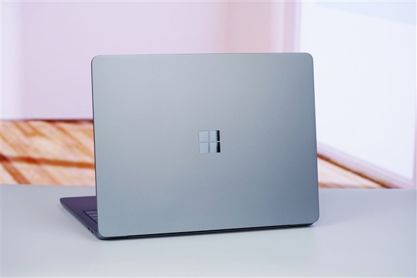 骁龙X Plus处理器加持！微软Surface Laptop 13图赏