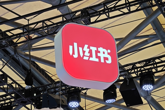 小红书内测笔记“发文件”新功能 100MB内文档一键预览下载 小红书内测笔记“发文件”新功能 100MB内文档一键预览下载