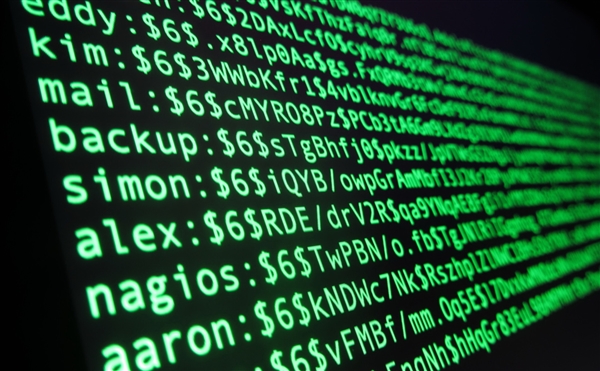 Linus炮轰Linux MMC代码更新：纯粹的垃圾！没经过测试的破烂