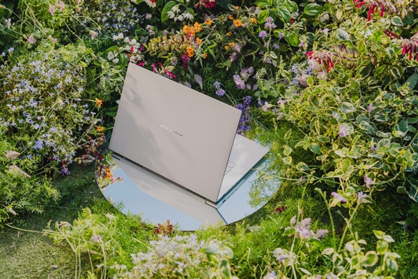 华硕灵耀16 Air 2026:1.5kg AI超轻薄本藏锐龙AI 9 开工季高效办公无压力