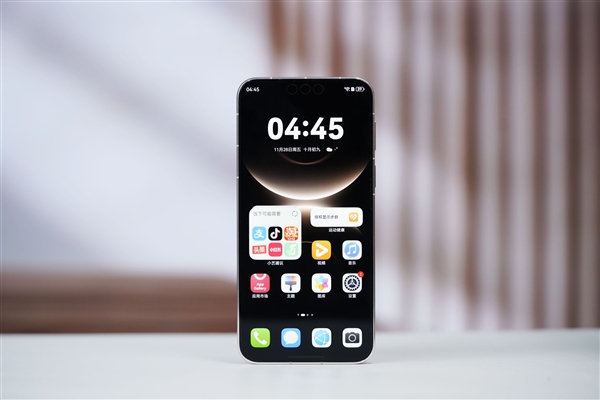 今年目标破1亿！余承东宣布鸿蒙6终端设备突破6600万 与安卓、iOS三分天下