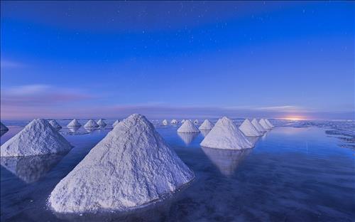 Salt Lakes and Dead Sea
