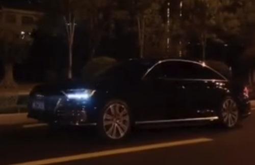 抖音A8抬头截图