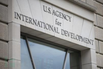 微软警告：SolarWinds事件背后的攻击者正对全球政府机构钓鱼