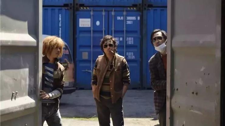 揭秘《我不是药神》外真实药品网络代购黑产！