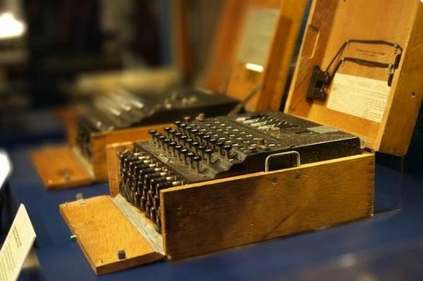 如何正确地保守一个秘密?来听听书生云的独门绝技