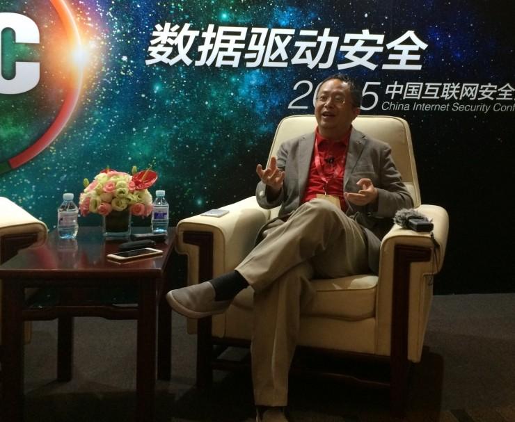 从美国回来之后，周鸿祎玩起了&ldquo;主控图&rdquo;