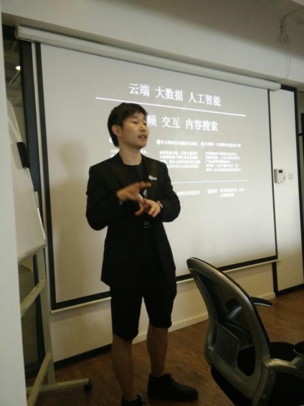 视频2.0版本:Google研发7年无果,但一个中国90后做到了