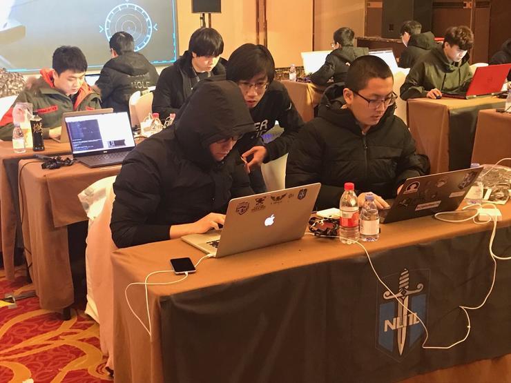 四小时挣六万，这个CTF比赛在撒钱吗？