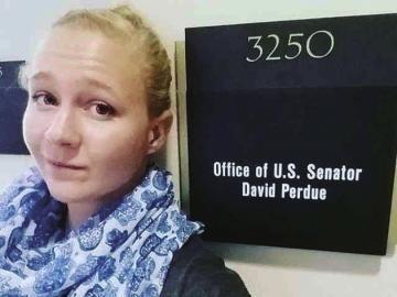 女版&ldquo;斯诺登&rdquo;被捕，涉嫌泄露黑客攻击美国总统大选机密