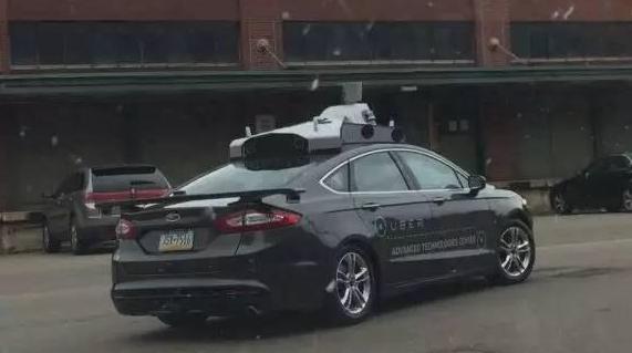 黑客查理&middot;米勒：用一个按键黑掉一辆车