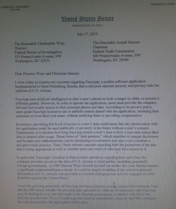 一键变老和变性,这个app要偷你的数据吗