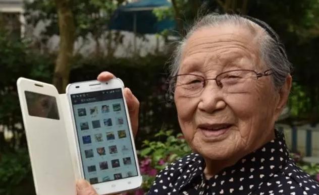 微信世界的8亿子民：你的父母如何躲过谣言，你的亲人怎样不受传销欺骗？