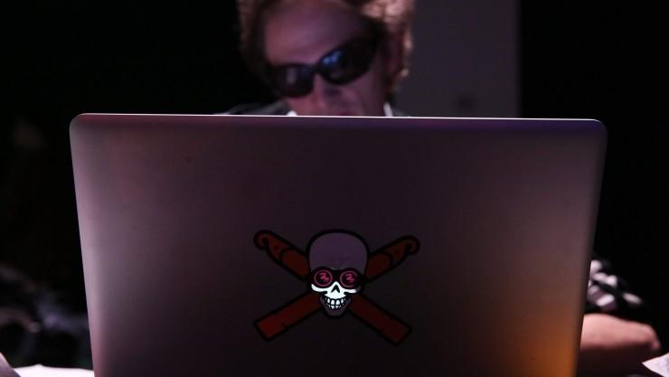 挑战道德的勒索软件来了：付赎金或者感染两个朋友，赎金捐赠叙利亚难民