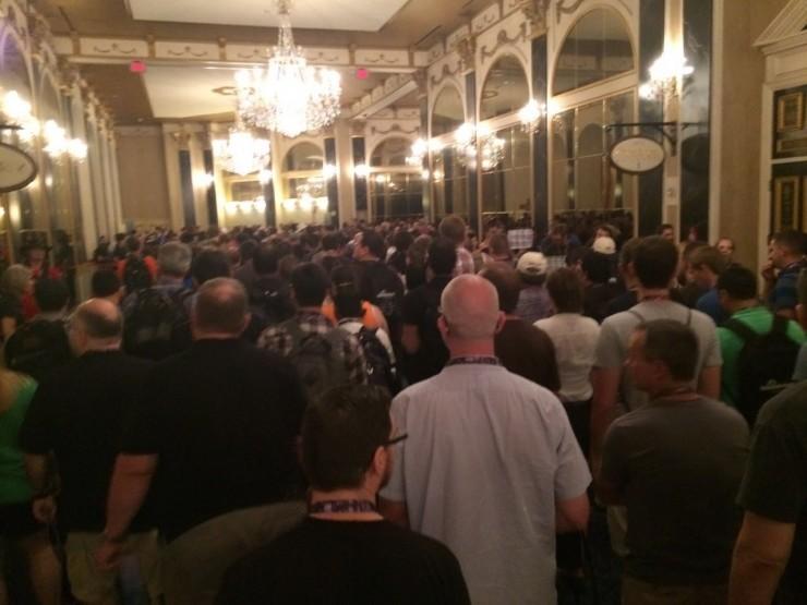 DEF CON 专题 | 溜门撬锁，暗黑市集，带你看世界最大的黑客狂欢