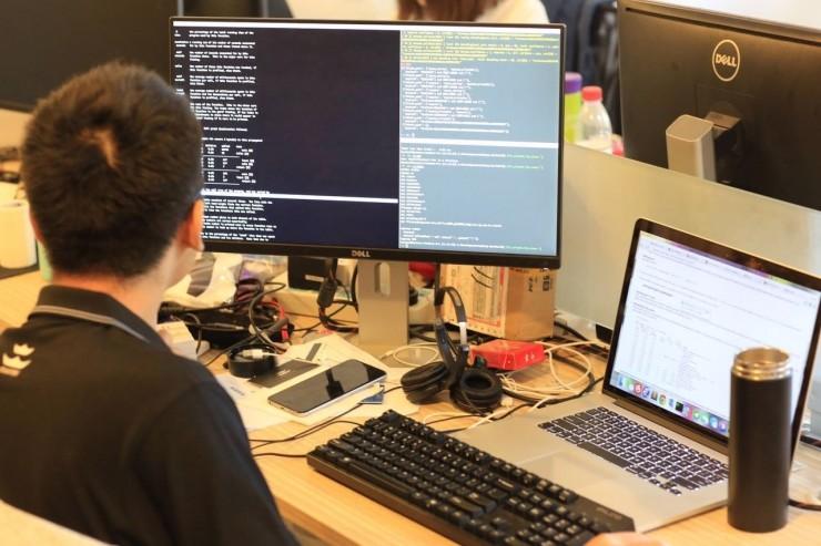 黑客&ldquo;手艺人&rdquo;的美丽与哀愁