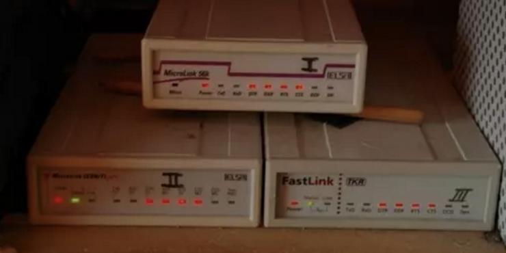 天才黑客入侵五角大楼，窃听情报勾结苏联，转行后却抓出了744个罪犯