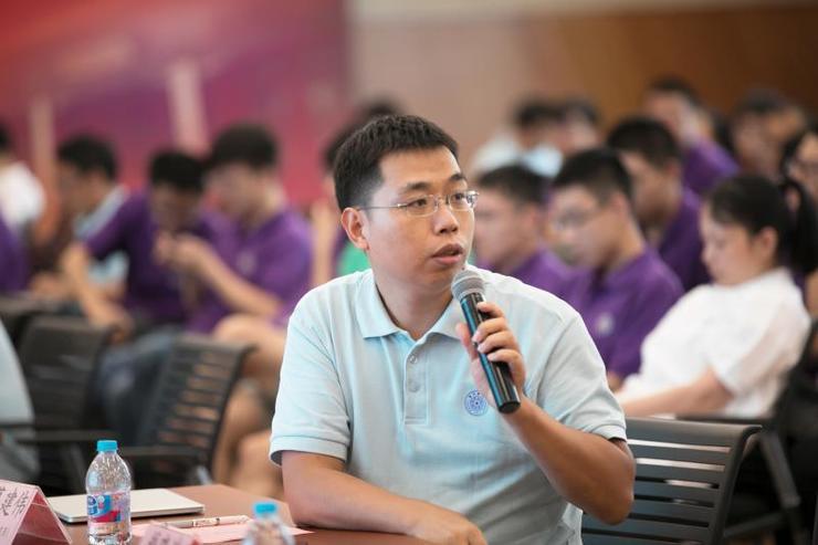 比上清华更难的，是加入这支中国顶级黑客战队