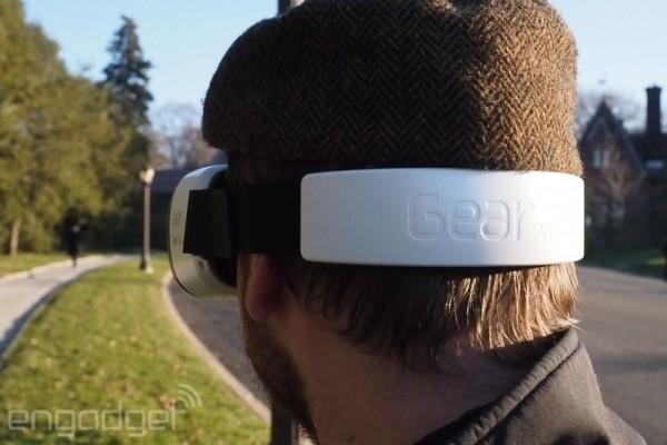 三星Gear VR体验:看 · 未来