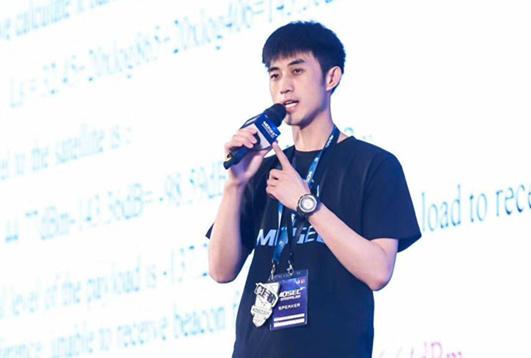 小郝：一个追卫星的人