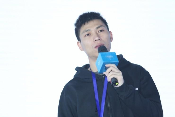 视频直播时，你看到的是几秒以前的画面？