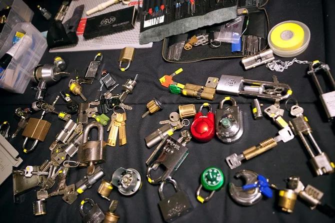 相亲指南：怎么带妹子来一场硬核黑客的约会