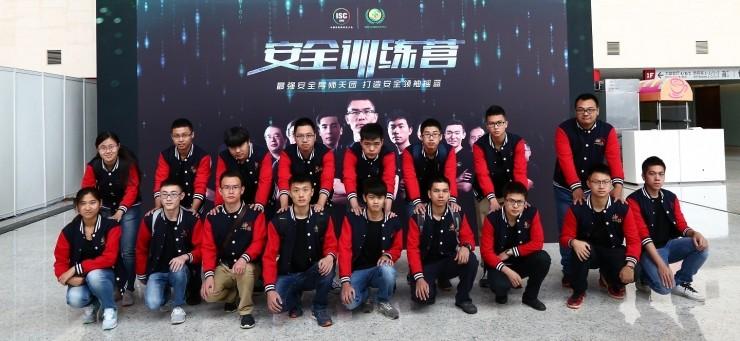 &ldquo;呆神&rdquo;王英键的黑客江湖