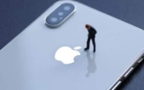 Siri:谁敢调戏我,我就把谁的隐私录音发给苹果承包商