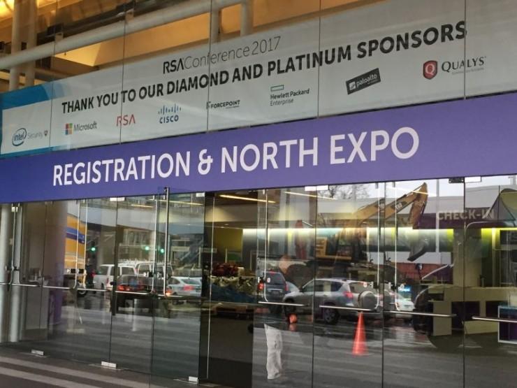 RSA 现场照片集锦，大家展台都是啥样？&nbsp;情人节不虐狗 | RSA 2017