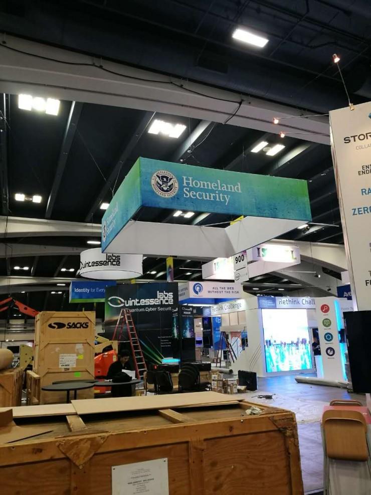 RSA 现场照片集锦，大家展台都是啥样？&nbsp;情人节不虐狗 | RSA 2017