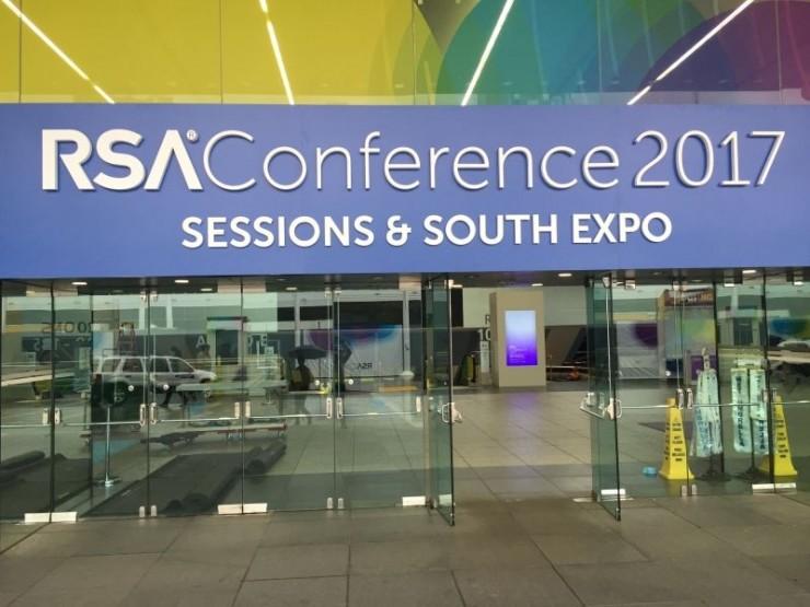 RSA 现场照片集锦，大家展台都是啥样？&nbsp;情人节不虐狗 | RSA 2017