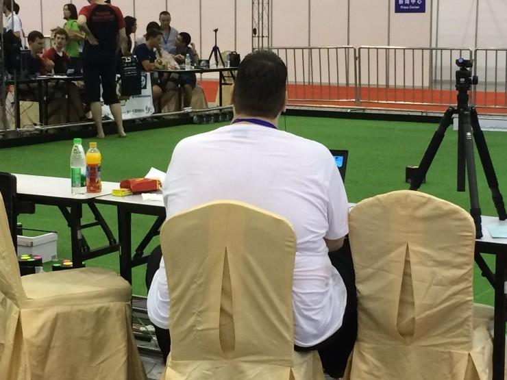 「雷锋前线」带你逛机器人世界杯RoboCup
