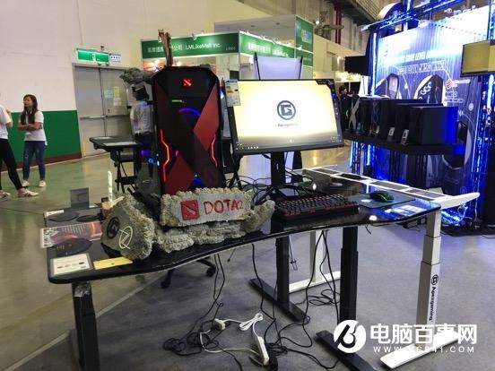 美商艾湃电竞秀健康周边：防磁衣、护目镜