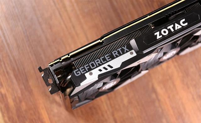定制刀锋风扇 索泰RTX 2080Ti X-GAMINGOC图赏