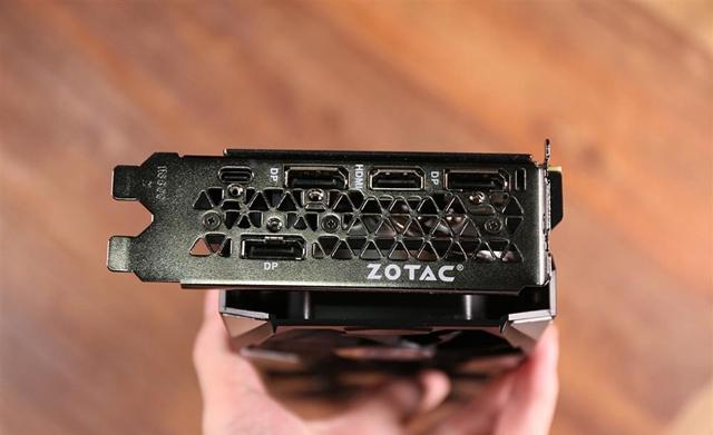 定制刀锋风扇 索泰RTX 2080Ti X-GAMINGOC图赏