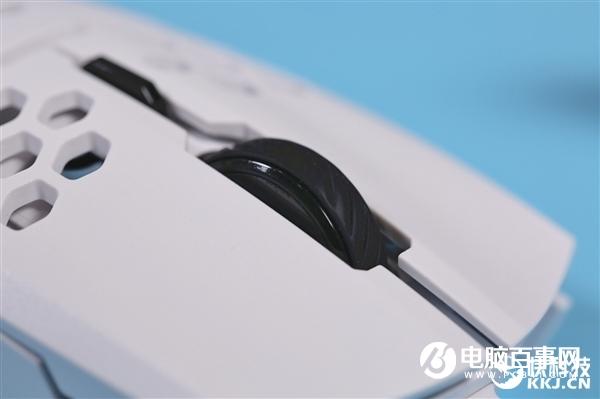 仅53克史上最轻 酷冷至尊710天狼星鼠标白色版图赏