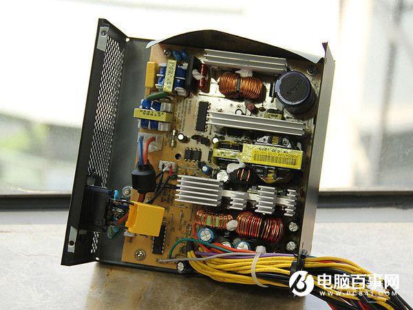电源不知道的事:教你看电源铭牌