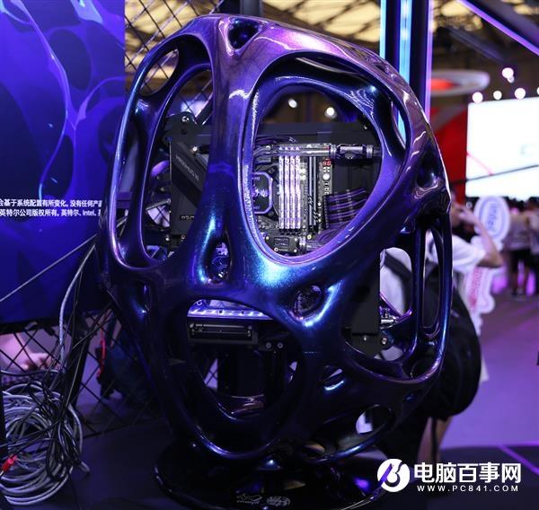 争艳Showgirl 华硕主板MOD惊艳ChinaJoy