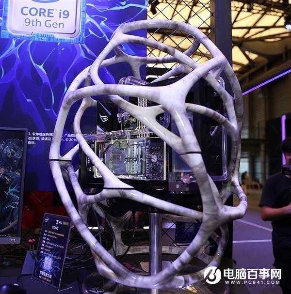 争艳Showgirl 华硕主板MOD惊艳ChinaJoy