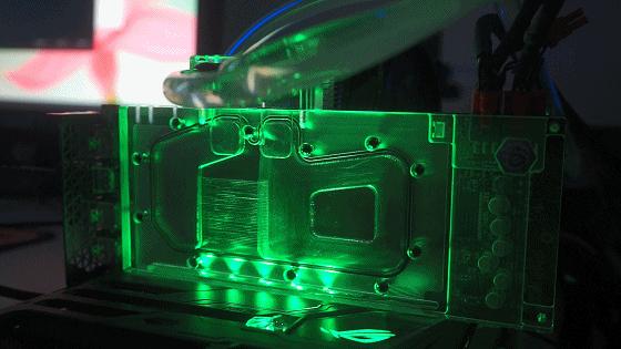 GTX1080Ti超频会怎么样GTX1080Ti上水冷散热器效果测试