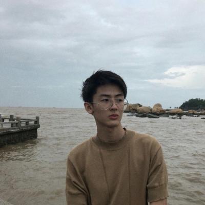 一男一女分开情侣头像 独一无二好看又特别个性贴吧头像