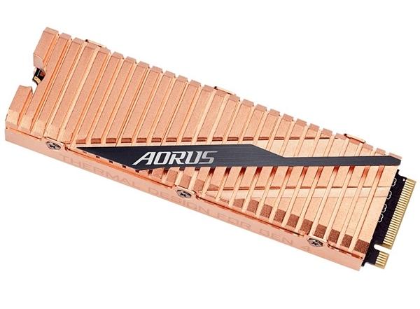 技嘉全球首发PCIe 4.0 SSD：读取高达5GB/s 纯铜散热